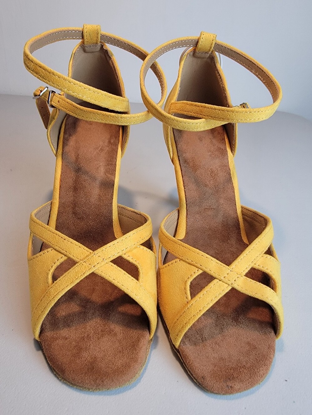 Suede Salsa Latin Dance Shoes Yellow, Strappy, 3.25" Heel, Dance and Sway 7-7.5 - Picture 7 of 12